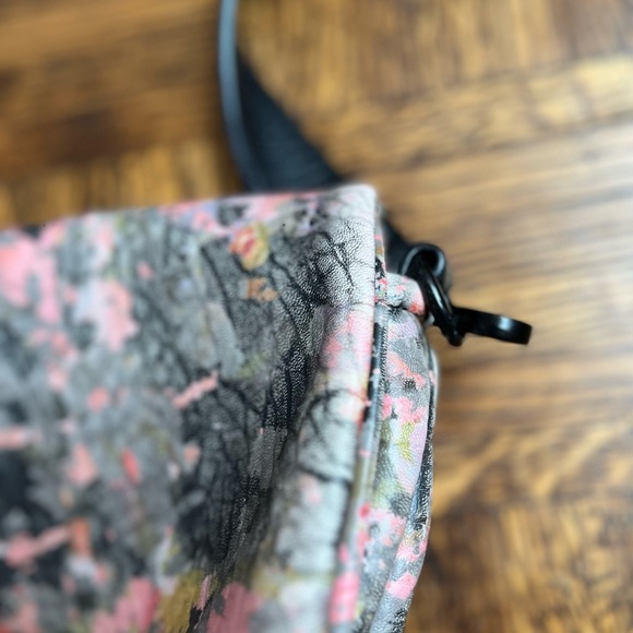 Desigual Sling bag outer fastener flap Bag - Picture 13 of 16